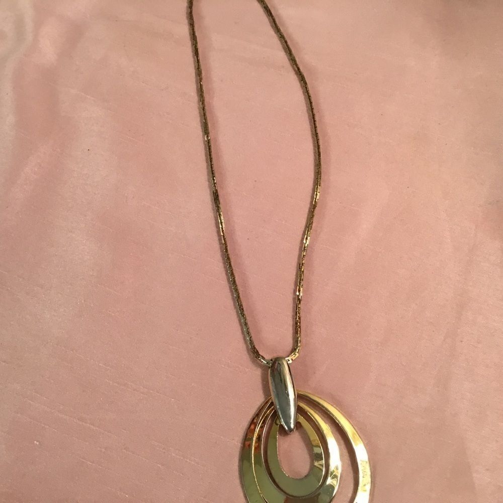 Goldtone Necklace with Pendant